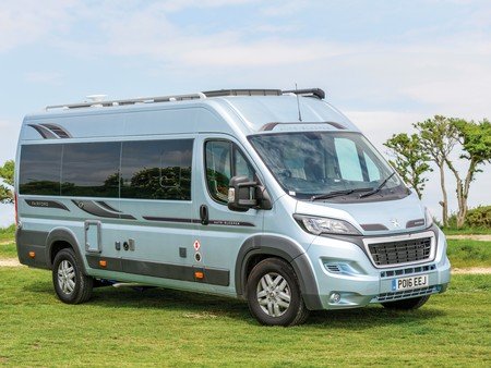 Auto-Sleeper Warwick XL