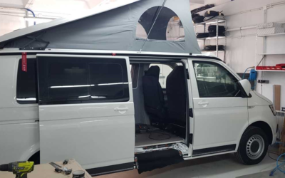 Bouw nieuwe Wavecamper T6 vordert goed.